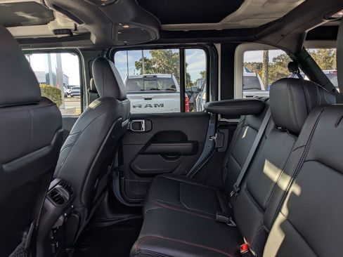 New 2026 Jeep Wrangler Unlimited Rubicon AWD/4WD image 12