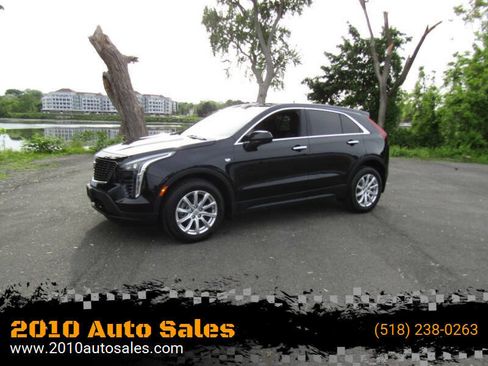 Used 2022 Cadillac XT4 Luxury AWD/4WD image 1