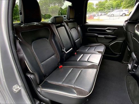 Used 2024 RAM 1500 Laramie AWD/4WD image 25