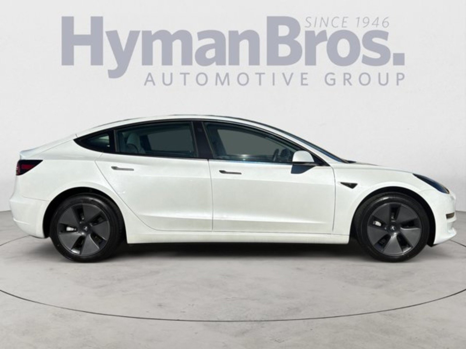 Used 2023 Tesla Model 3 Standard Range RWD image 2