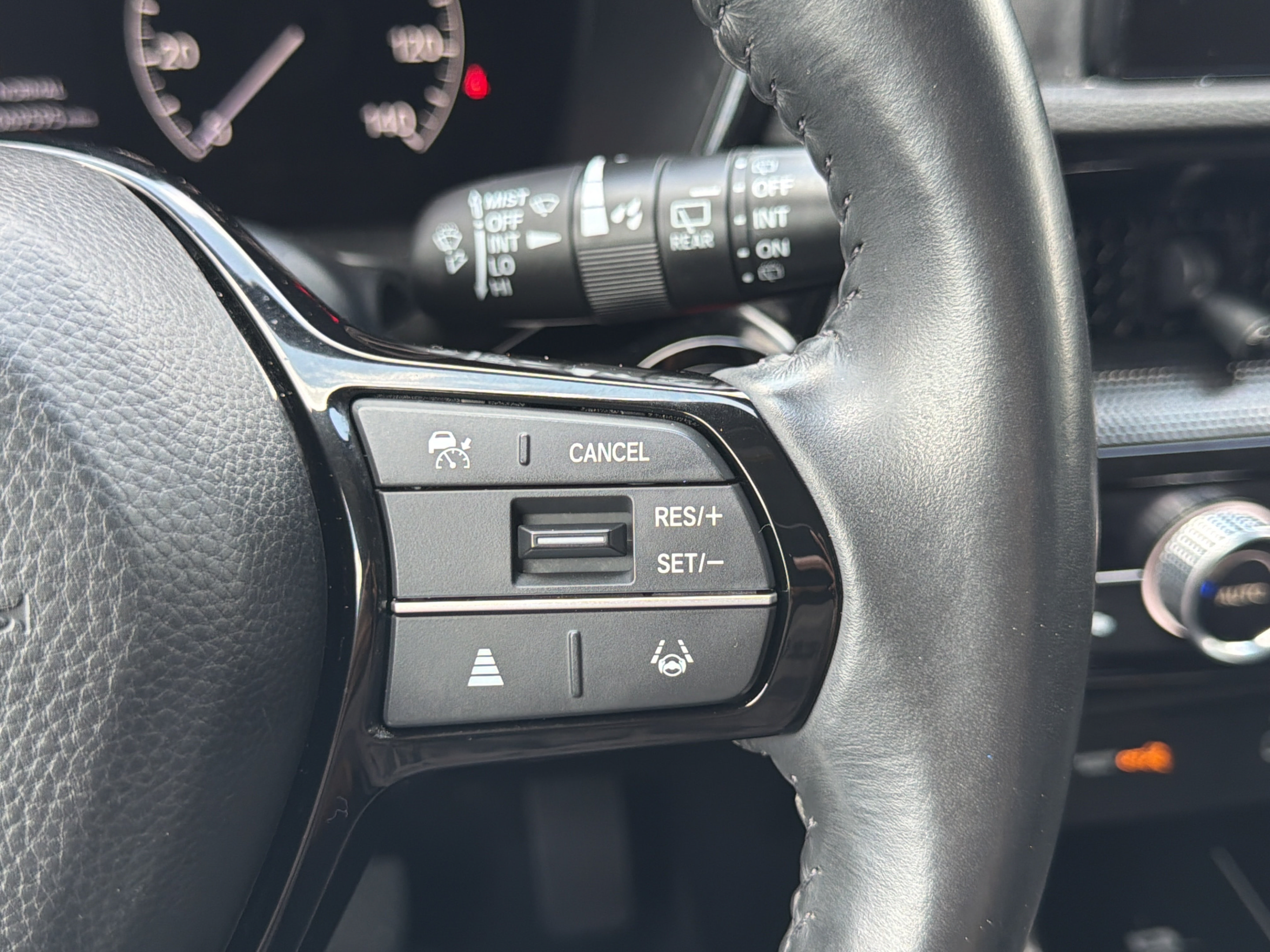 Used 2024 Honda CR-V EX-L image 15