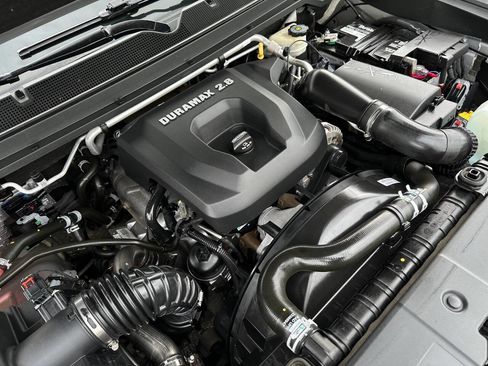 Used 2016 GMC Canyon SLT image 18