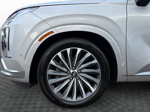 Used 2025 Hyundai Palisade Calligraphy AWD/4WD image 9