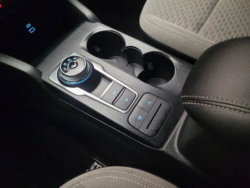 Used 2022 Ford Escape SE w/ Cold Weather Package image 26