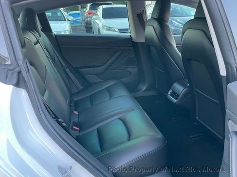 Used 2019 Tesla Model 3 Long Range RWD image 12