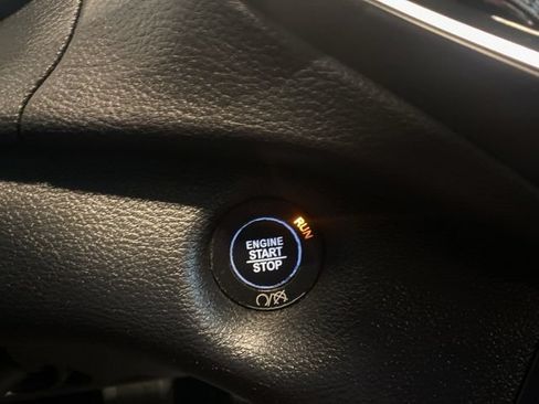 Used 2020 Jeep Cherokee Limited AWD/4WD image 19
