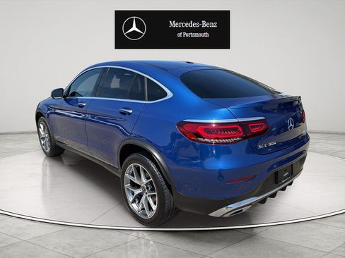 Used 2023 Mercedes-Benz GLC 300 4MATIC Coupe image 3