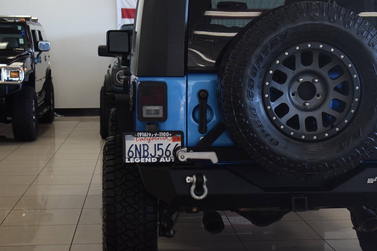 Used 2010 Jeep Wrangler Rubicon w/ PWR Convenience Group AWD/4WD image 23