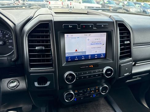 Used 2020 Ford Expedition Max Limited w/ Equipment Group 301A RWD image 21