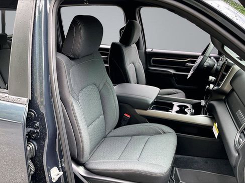 New 2026 RAM 1500 Big Horn AWD/4WD image 9