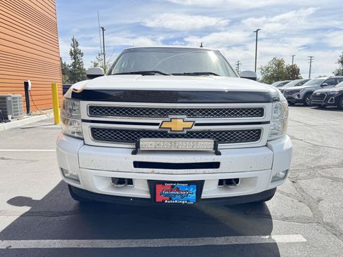 Used 2013 Chevrolet Silverado 1500 LTZ AWD/4WD image 9