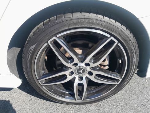 Certified 2018 Mercedes-Benz CLA 250 4MATIC image 21