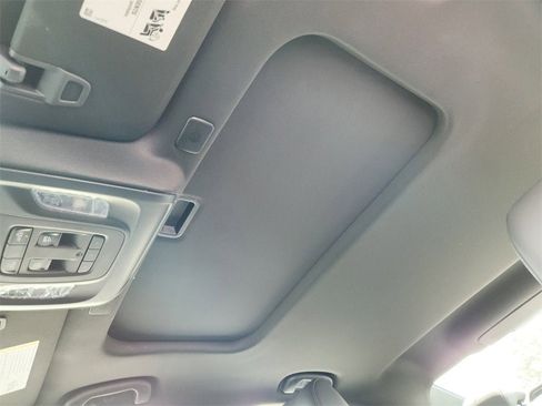 New 2025 Cadillac CT4 Premium Luxury image 17