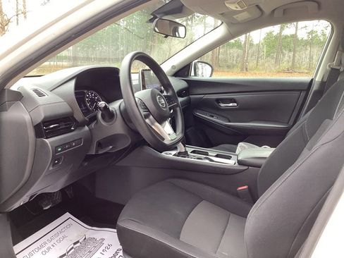 Used 2023 Nissan Sentra SV FWD image 10