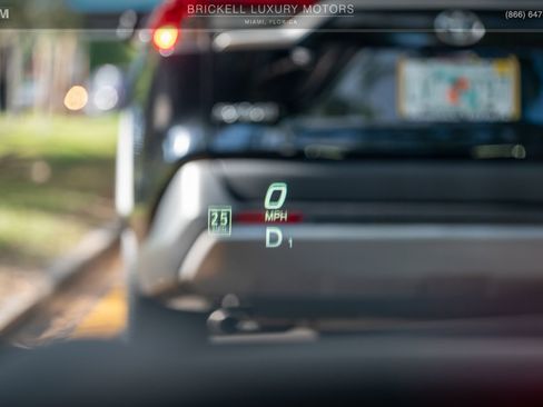 Used 2021 Chevrolet Corvette Stingray Premium Cpe w/ Z51 Performance Package image 31