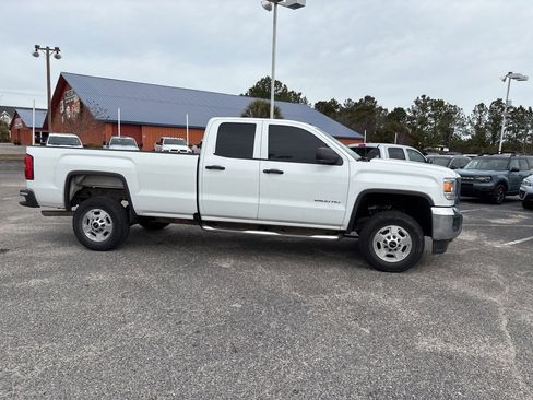 Used 2017 GMC Sierra 2500 2WD Double Cab image 2