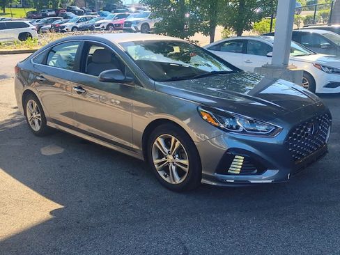 Used 2018 Hyundai Sonata SEL w/ Tech Package 04 FWD image 1