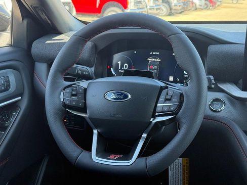 New 2026 Ford Explorer ST image 19
