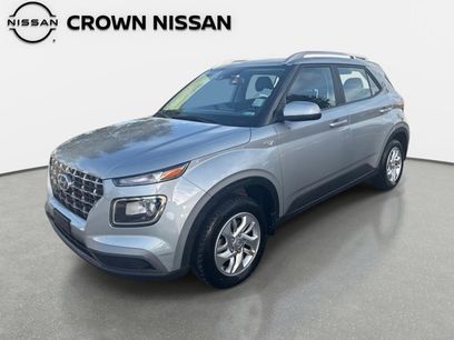 Used 2020 Hyundai Venue SEL w/ Convenience Package
