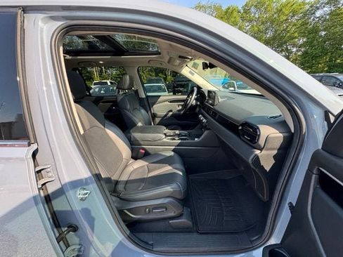 Used 2025 Honda Pilot Touring image 22