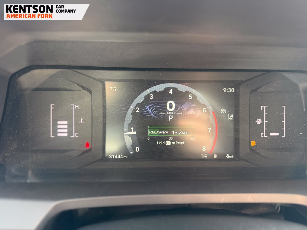 Used 2025 Toyota Tacoma SR5 AWD/4WD image 13