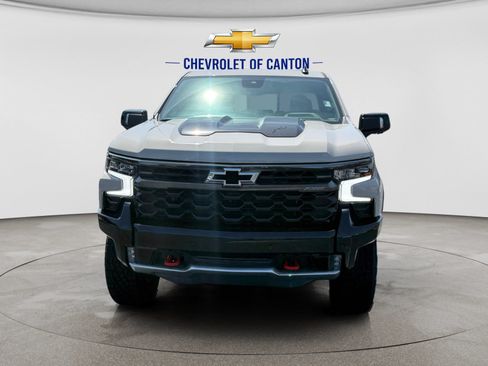 Used 2026 Chevrolet Silverado 1500 ZR2 AWD/4WD image 2