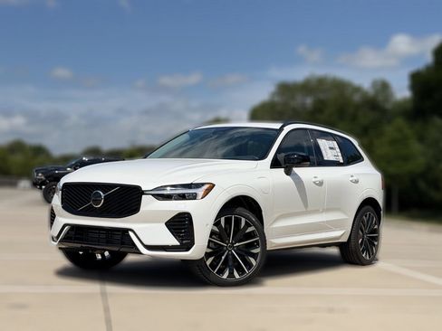 New 2026 Volvo XC60 T8 Ultra w/ Protection Package Premier AWD/4WD image 2