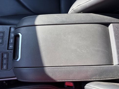 Certified 2020 Toyota Highlander XLE image 14