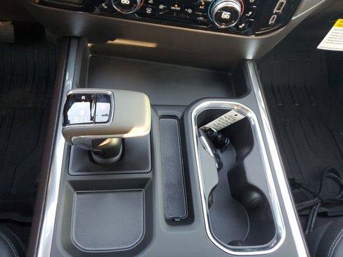 New 2026 GMC Sierra 1500 SLT w/ SLT Premium Package image 27