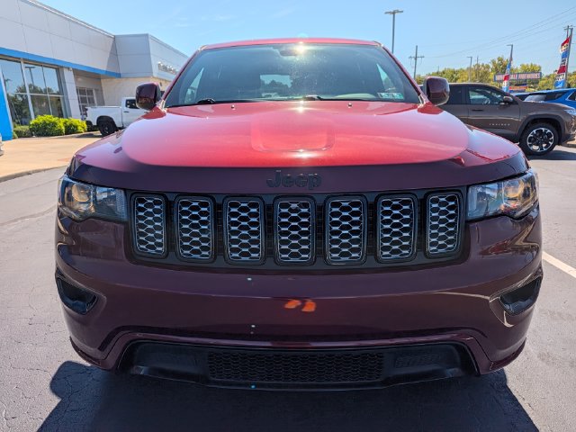 Used 2022 Jeep Grand Cherokee Laredo X AWD/4WD image 8