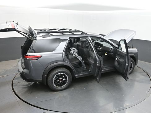 New 2026 Nissan Pathfinder Rock Creek AWD/4WD image 39