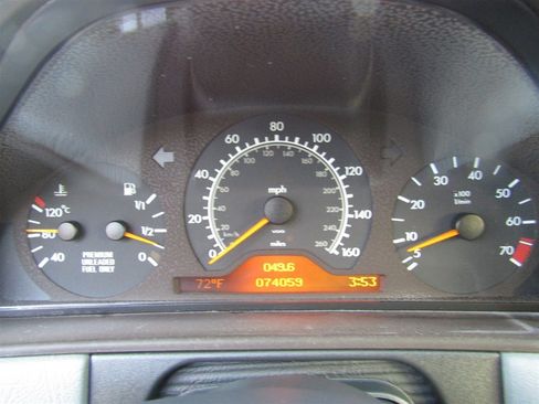 Used 1997 Mercedes-Benz E 320 Sedan image 27