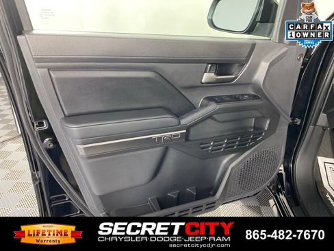 Used 2026 Toyota Tacoma TRD Off-Road AWD/4WD image 12