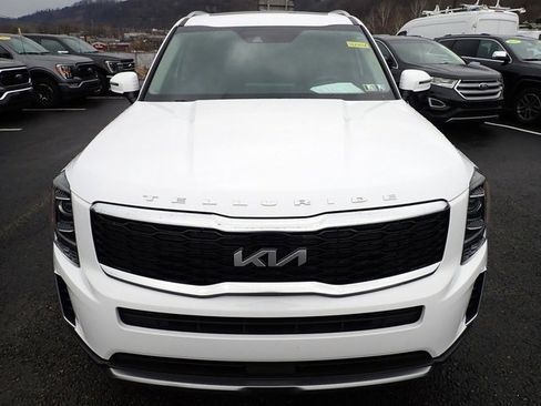 Used 2022 Kia Telluride S image 11