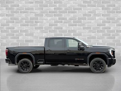 New 2026 GMC Sierra 2500 AT4 w/ AT4 Preferred Package image 8