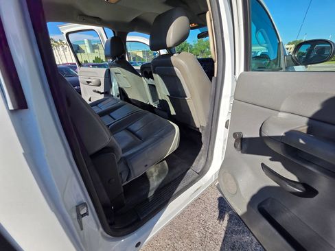 Used 2014 Chevrolet Silverado 2500 W/T image 20