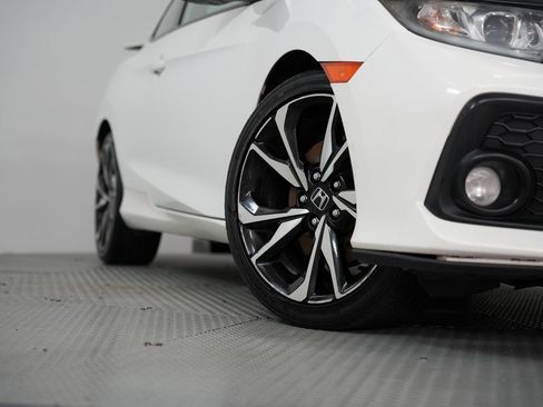 Used 2018 Honda Civic Si image 18