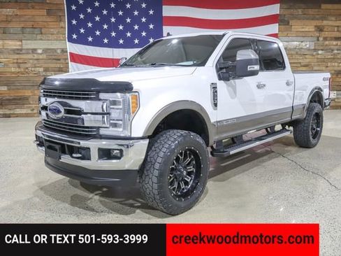 Used 2019 Ford F250 Lariat w/ Lariat Ultimate Package image 1