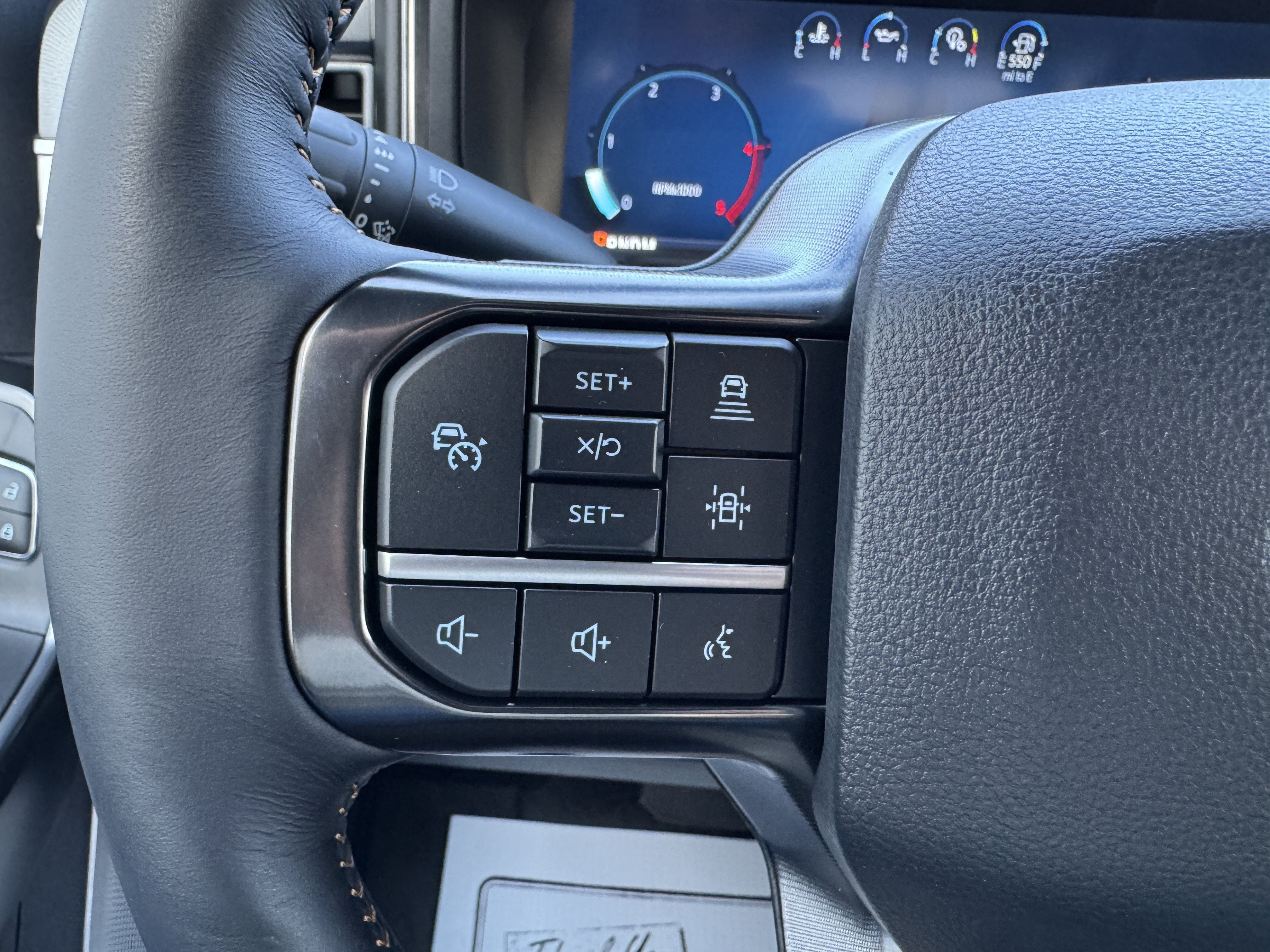 Used 2024 Ford F350 Platinum AWD/4WD image 12