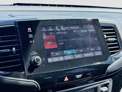 Used 2022 Honda Pilot Black Edition image 17