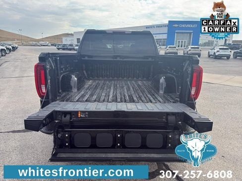 Used 2025 GMC Sierra 1500 SLT AWD/4WD image 24