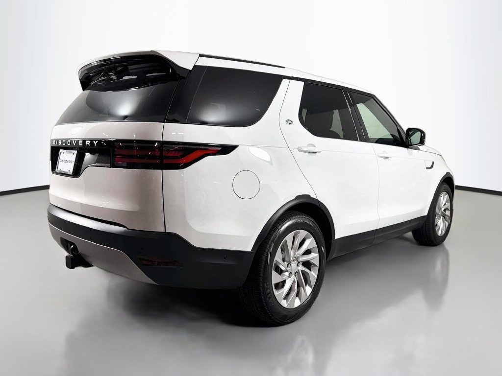 New 2026 Land Rover Discovery S AWD/4WD image 5