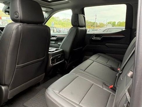 New 2026 GMC Sierra 1500 Denali w/ Denali Reserve Package AWD/4WD image 17