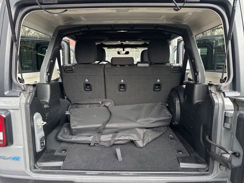 Used 2023 Jeep Wrangler Unlimited w/ Cold Weather Group image 33