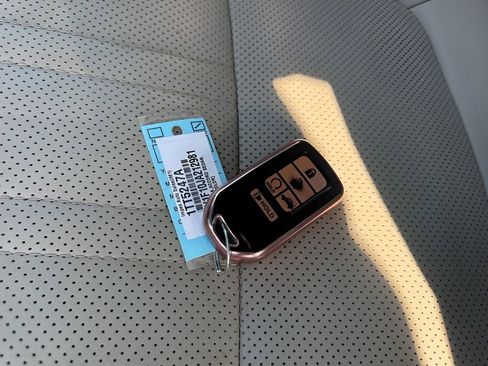 Used 2018 Honda Accord LX image 30