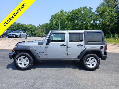 Used 2018 Jeep Wrangler Unlimited Sport S AWD/4WD image 3