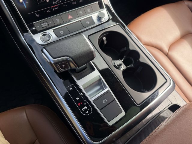 Certified 2023 Audi Q8 Premium w/ Convenience Package AWD/4WD image 21