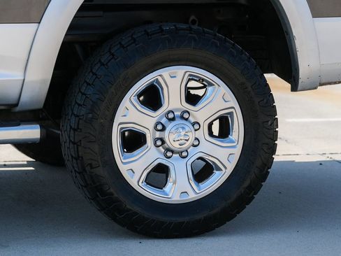 Used 2014 RAM 2500 Laramie w/ Convenience Group image 14