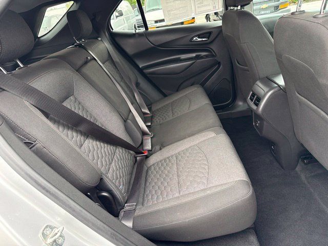 Used 2020 Chevrolet Equinox LT AWD/4WD image 25