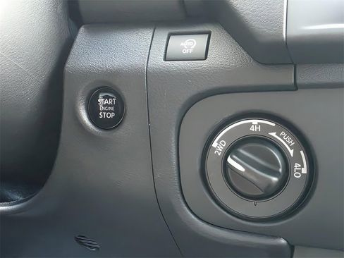 New 2026 Nissan Frontier SV image 27